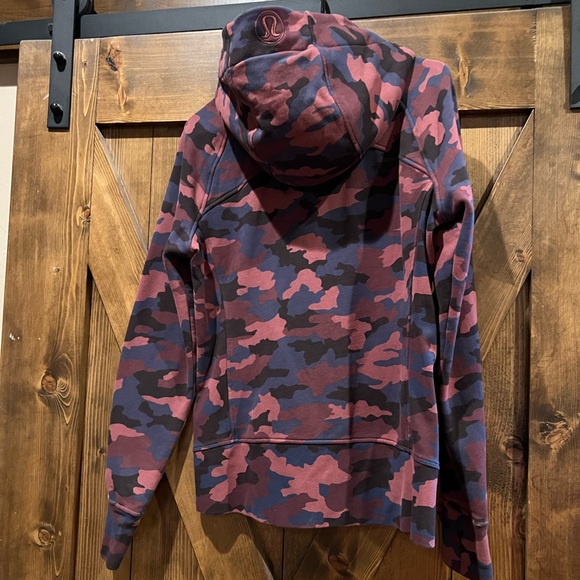 Lululemon jacket - Picture 3 of 5